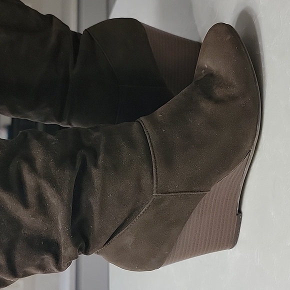 Brown Calf Boot - Picture 8 of 13